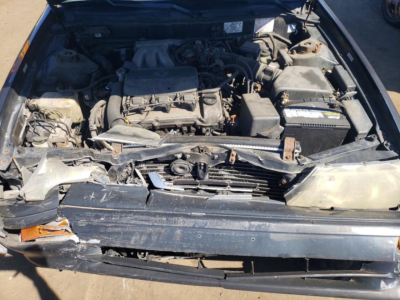 1996 TOYOTA Avalon