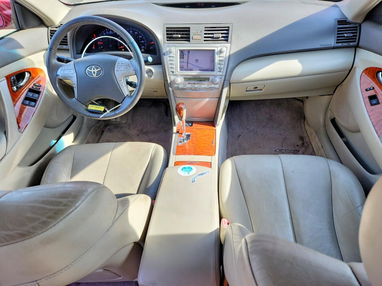 2011 TOYOTA CAMRY