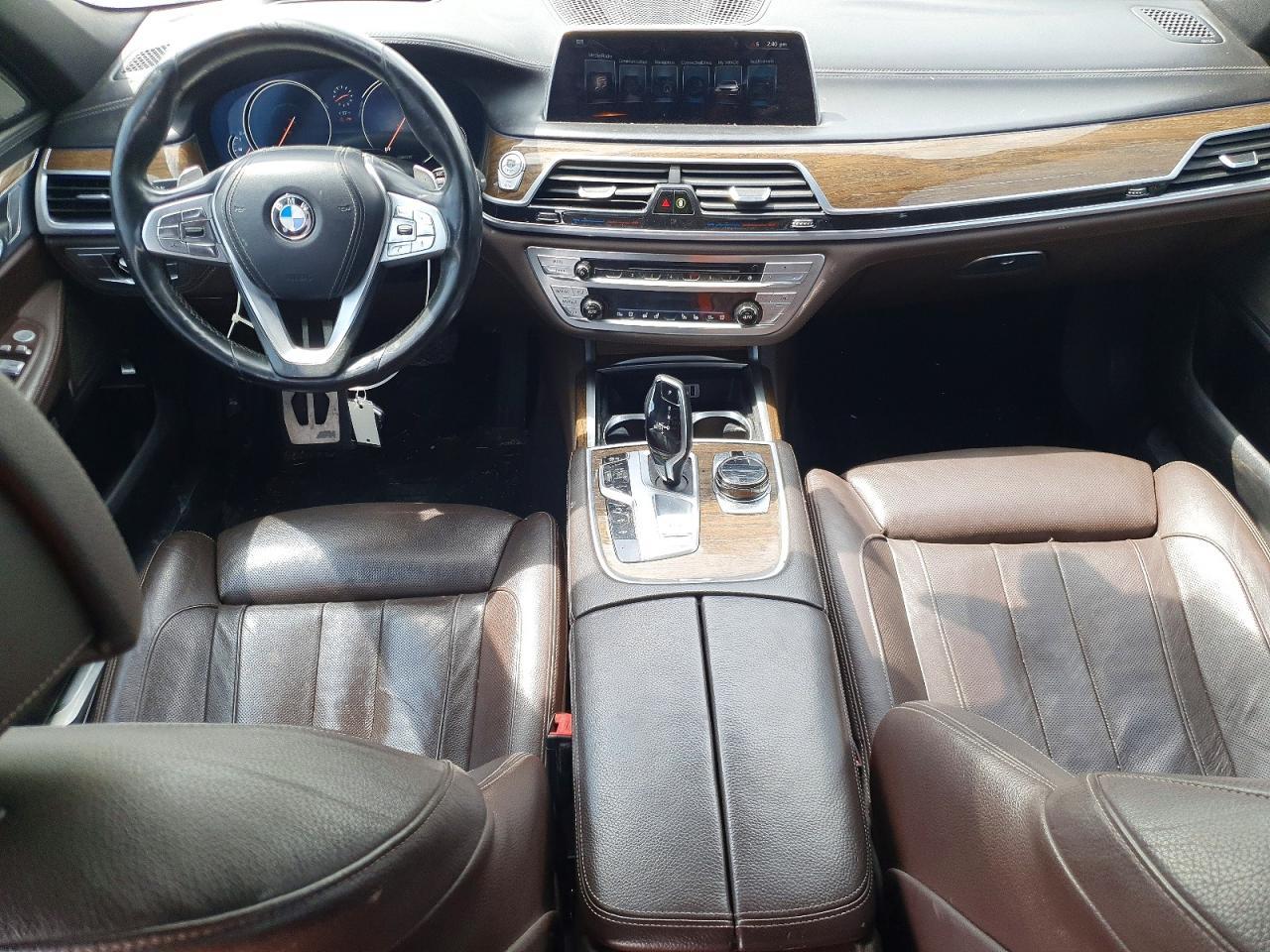 2017 BMW 7 series