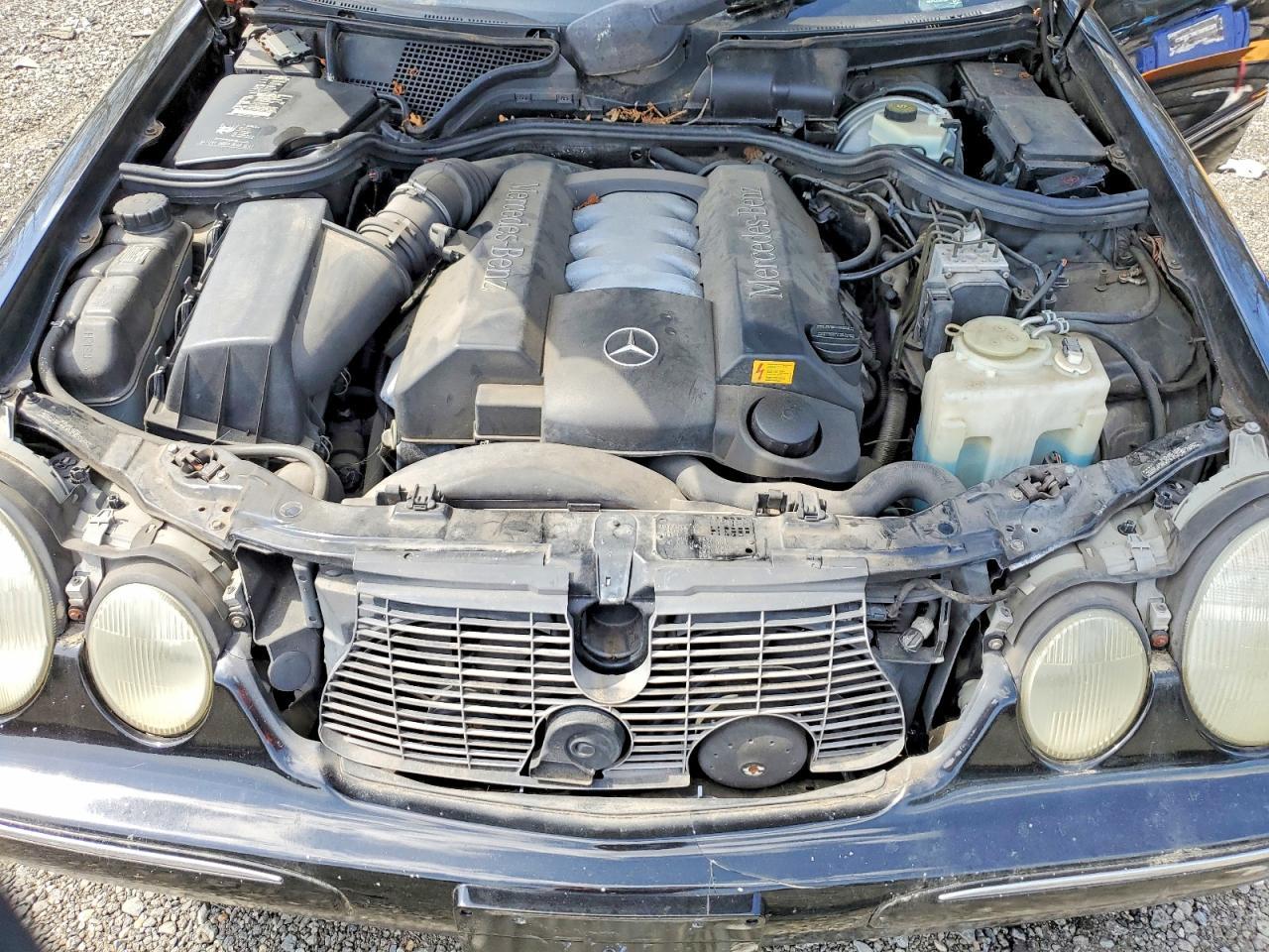 2001 MERCEDES-BENZ E-Class