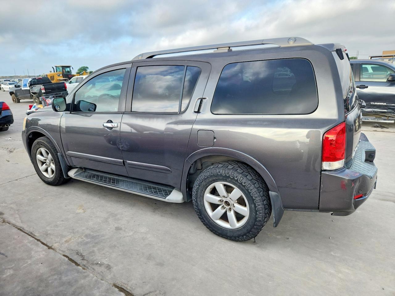 2010 NISSAN Armada