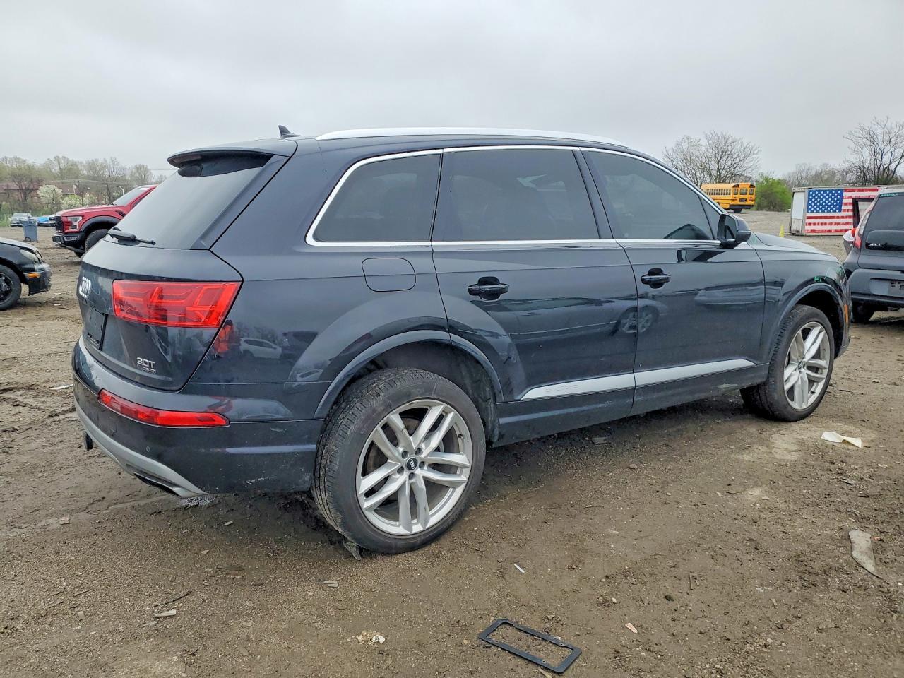 2018 AUDI Q7