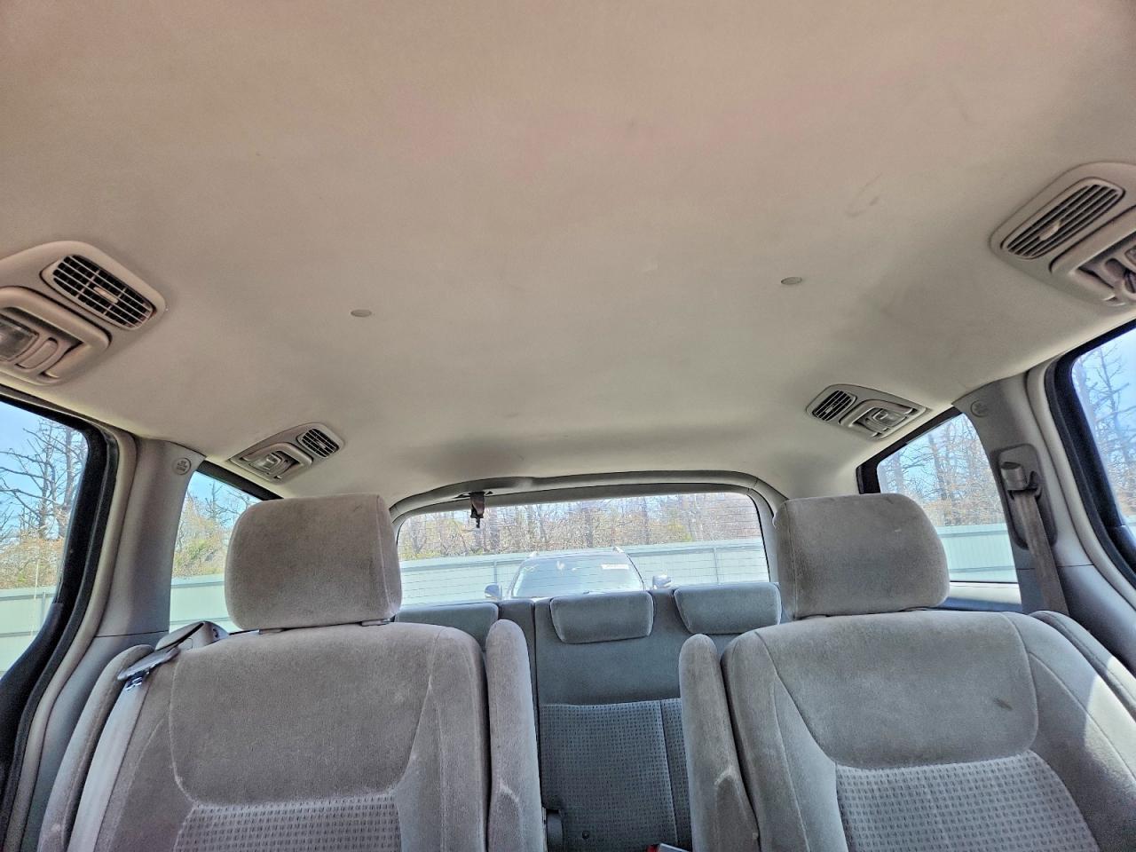 2006 TOYOTA SIENNA