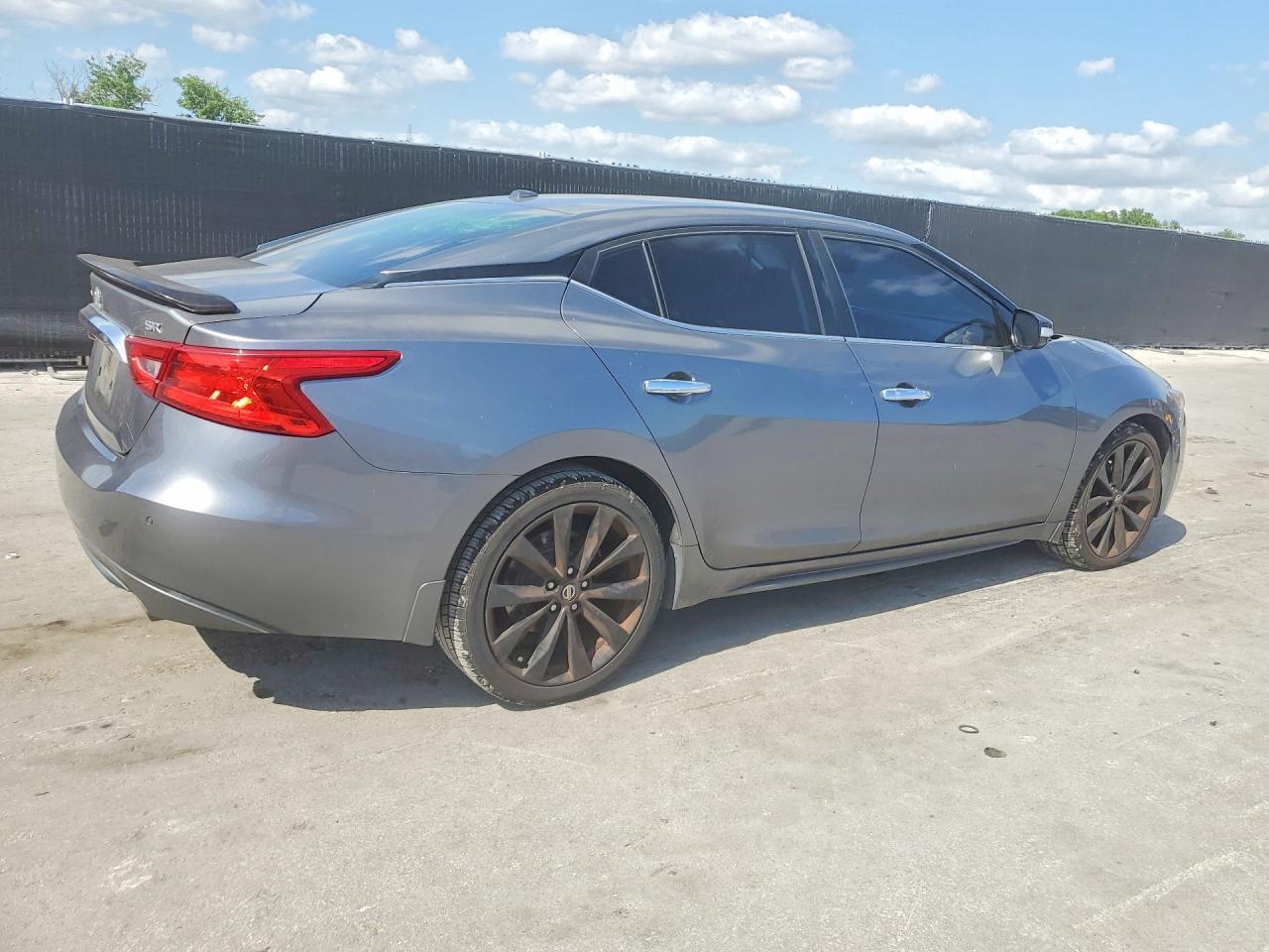 2016 NISSAN Maxima