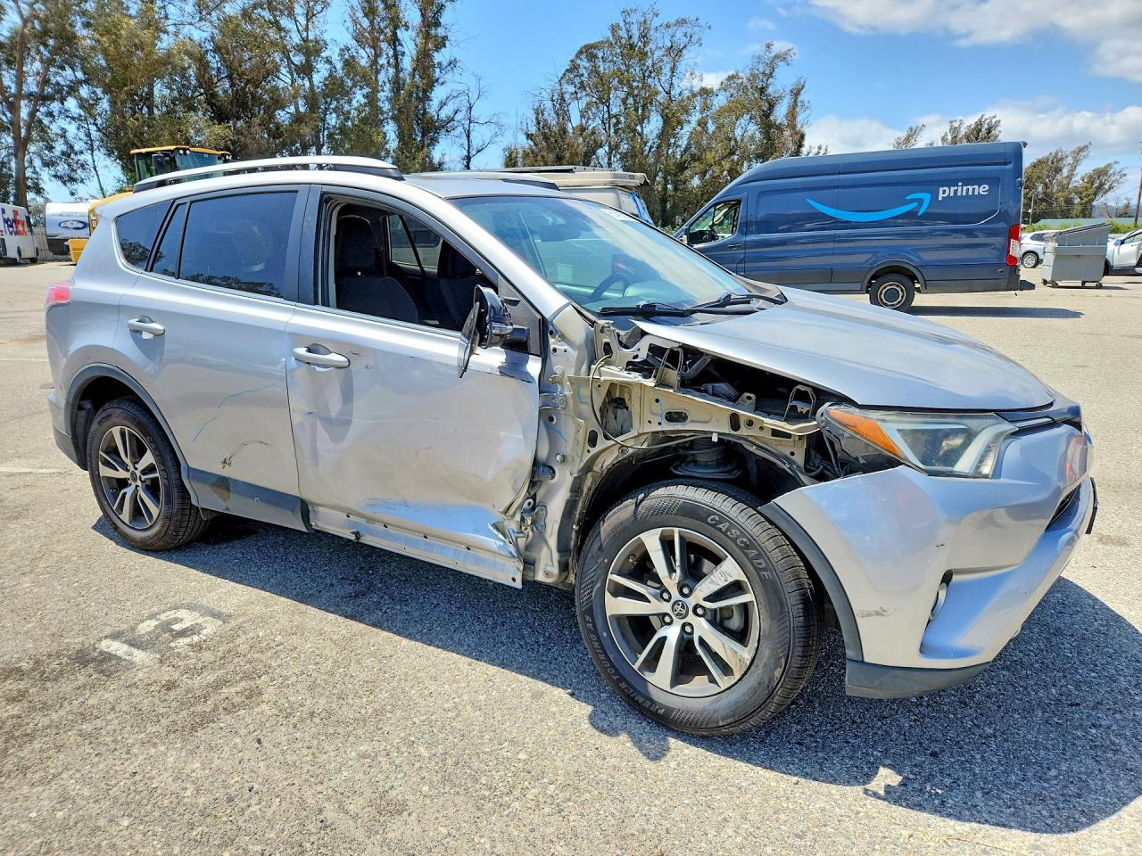 2017 TOYOTA RAV4