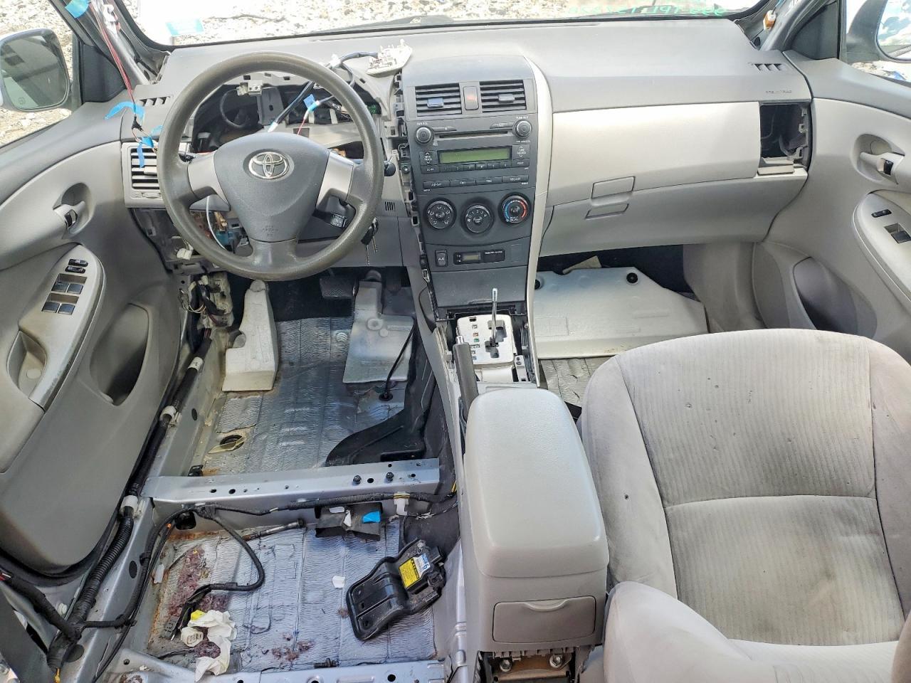 2010 TOYOTA COROLLA
