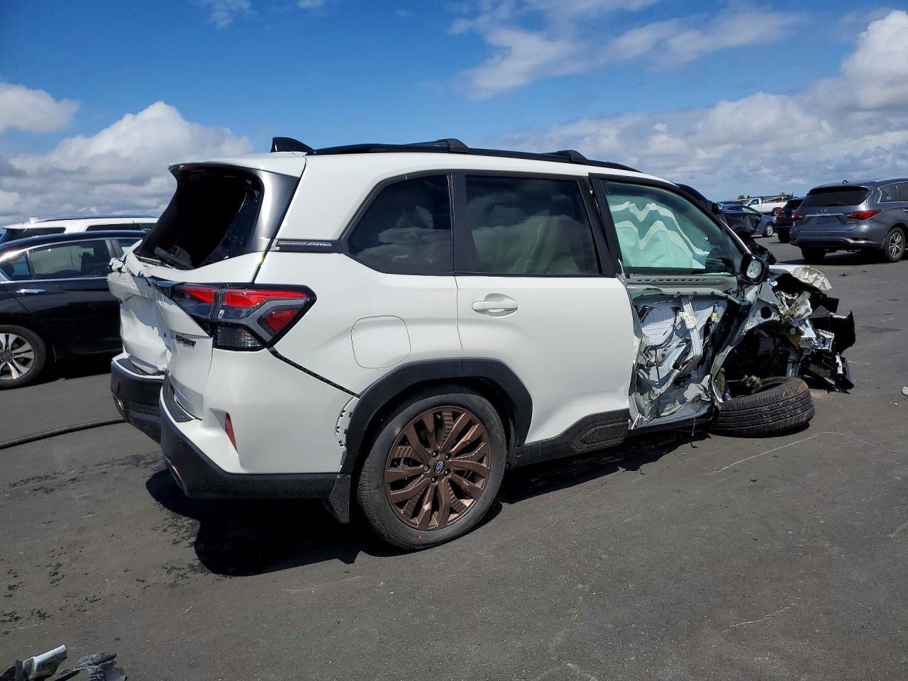 2026 SUBARU FORESTER