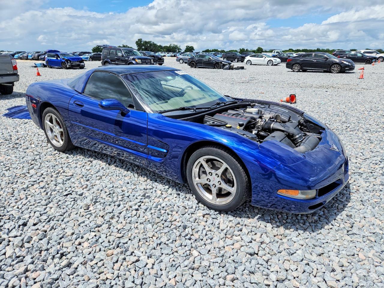 2004 CHEVROLET CORVETTE