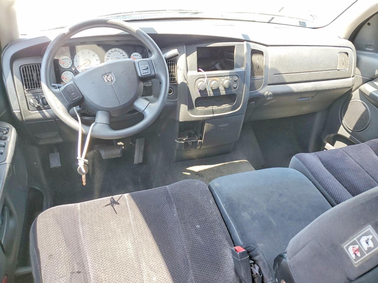 2005 DODGE RAM 1500