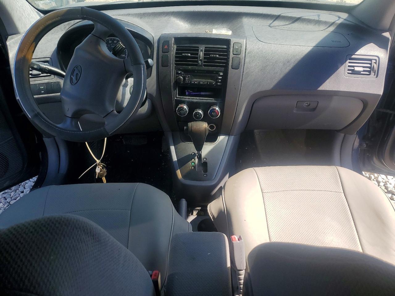 2005 HYUNDAI TUCSON
