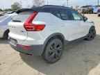 2019 VOLVO XC40