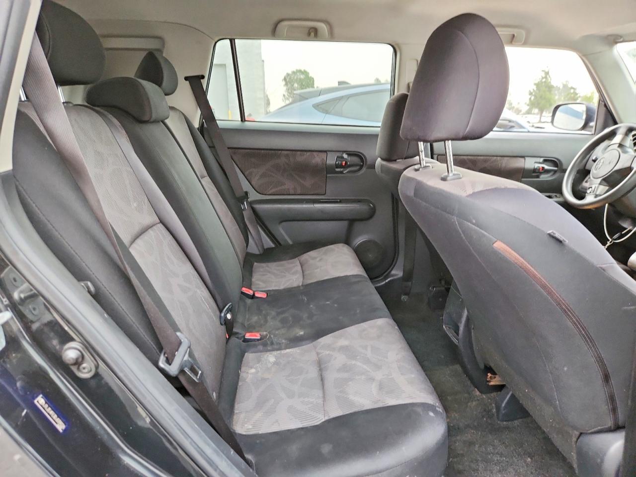 2013 SCION xB
