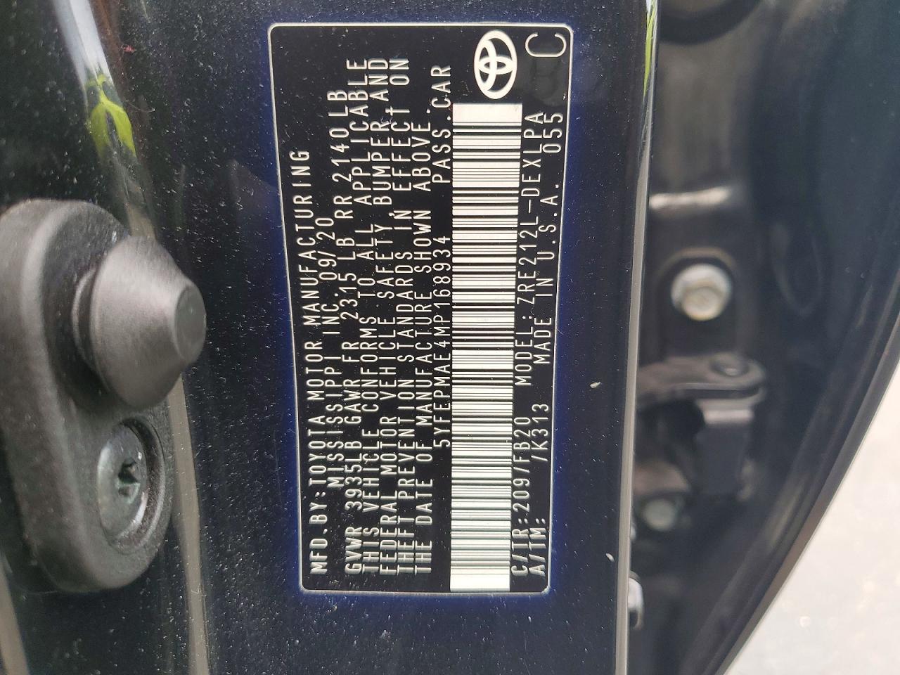 2021 TOYOTA COROLLA