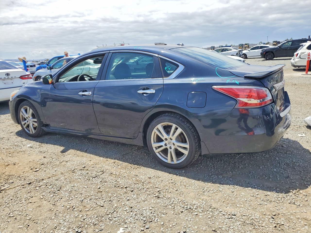 2014 NISSAN ALTIMA