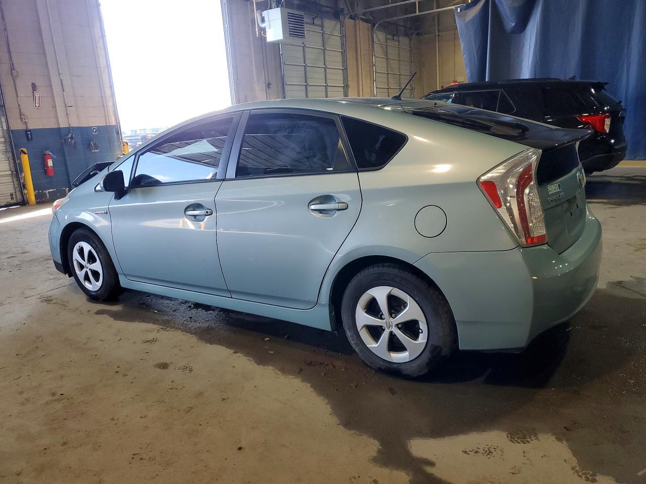 2015 TOYOTA PRIUS