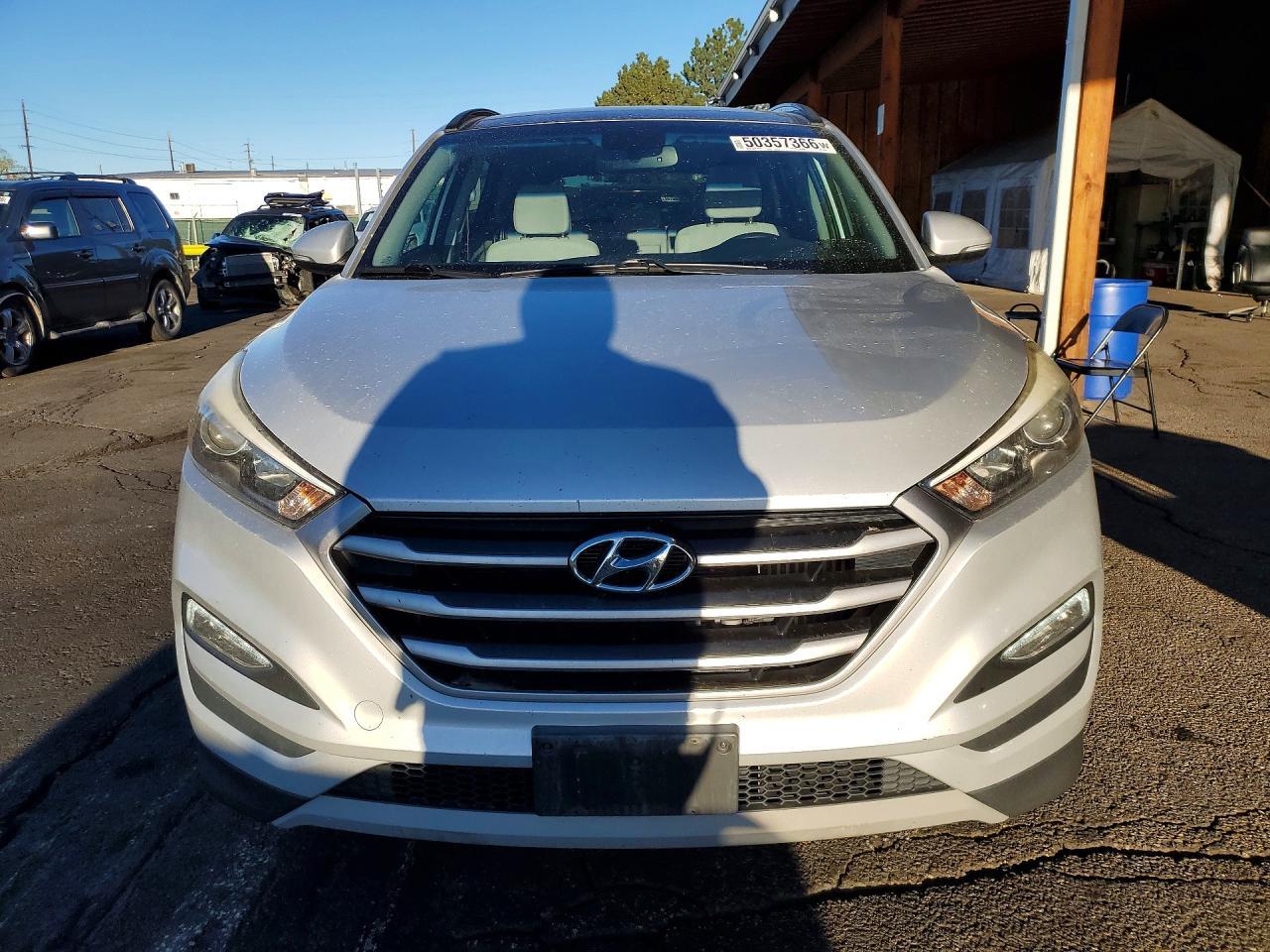 2017 HYUNDAI TUCSON