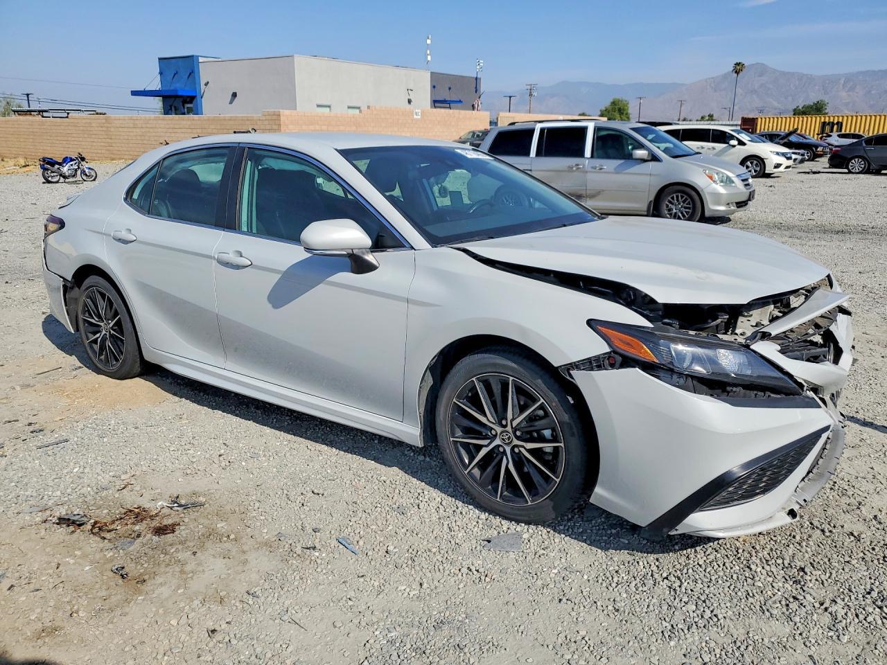 2023 TOYOTA CAMRY