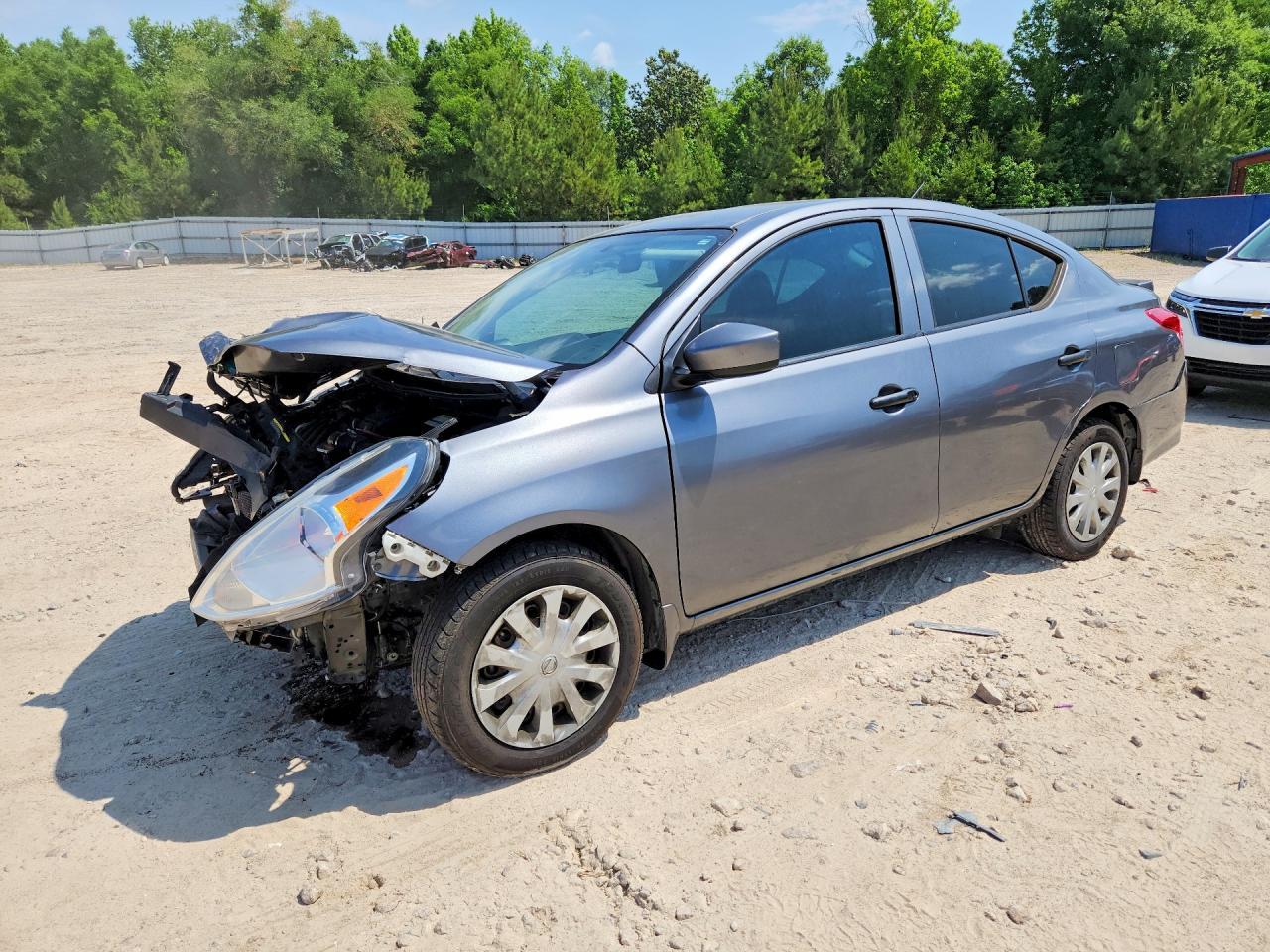 2018 NISSAN VERSA