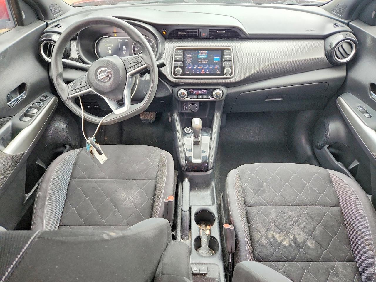 2019 NISSAN KICKS