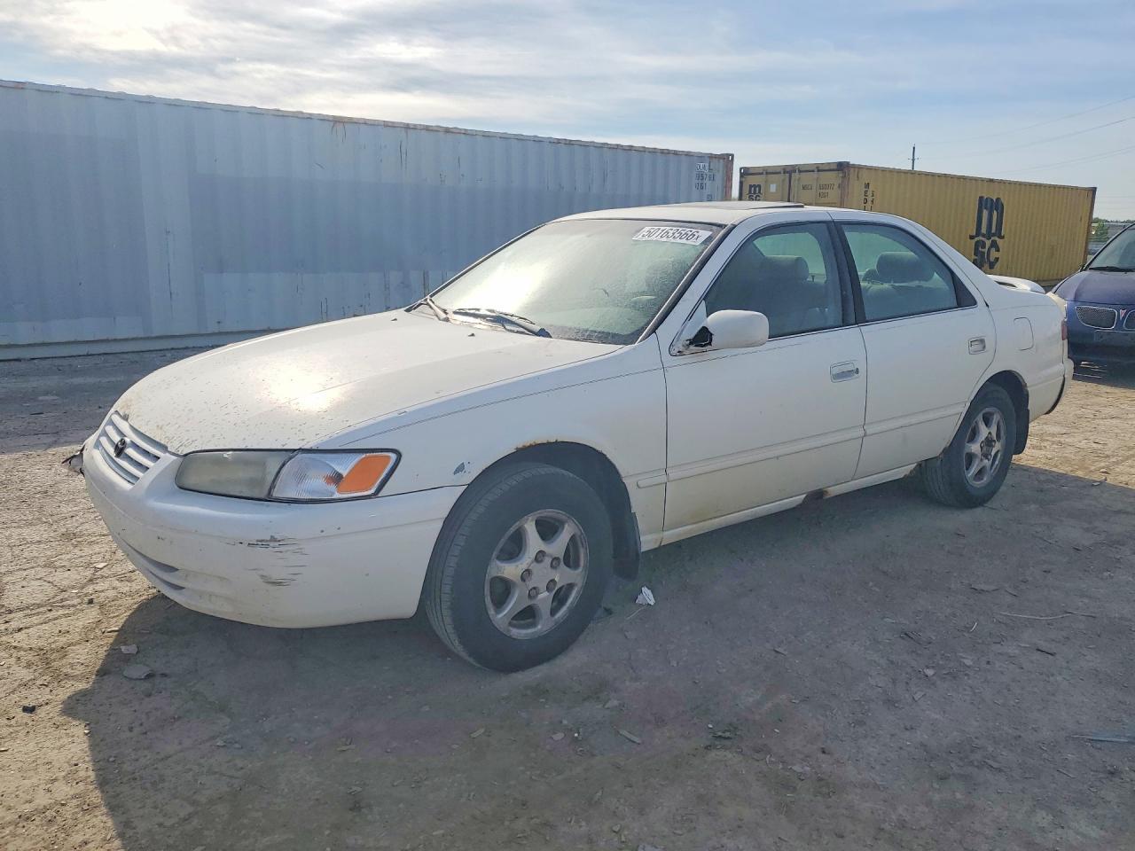 1997 TOYOTA CAMRY