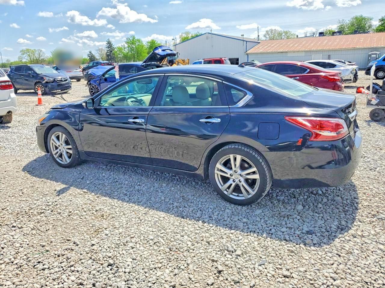 2013 NISSAN ALTIMA