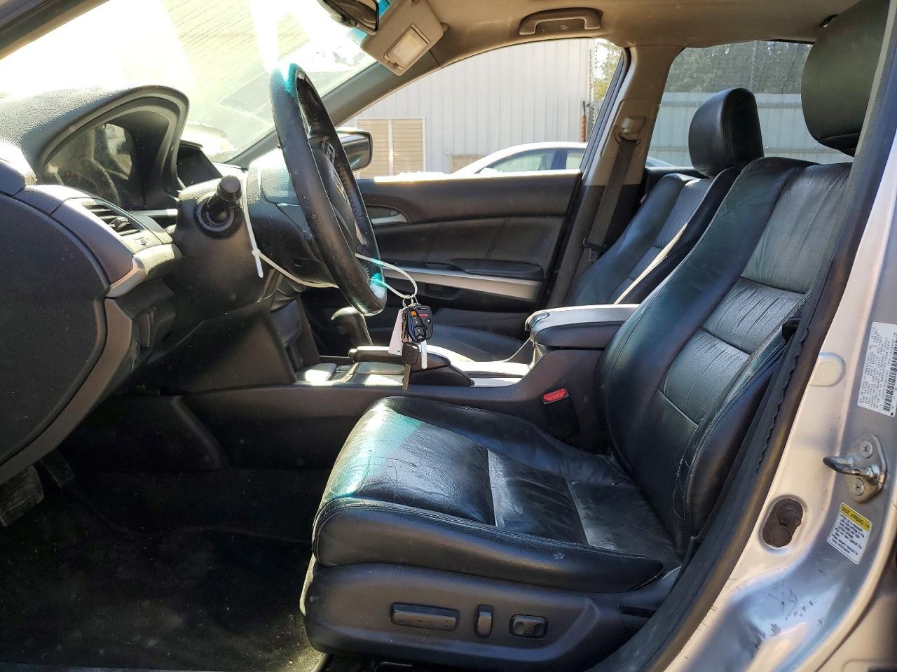 2010 HONDA ACCORD