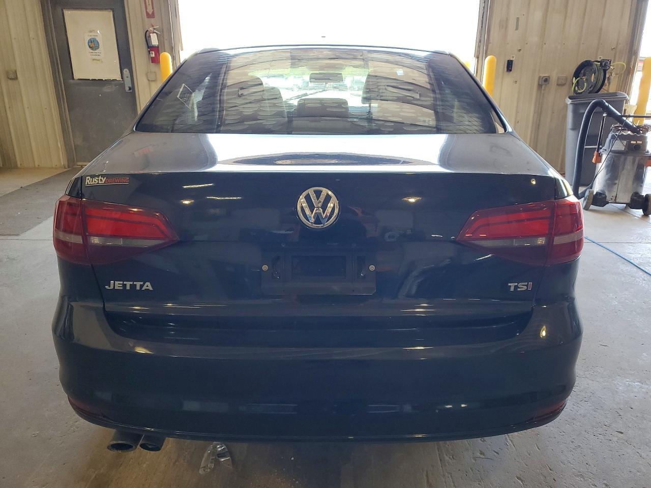 2018 VOLKSWAGEN JETTA