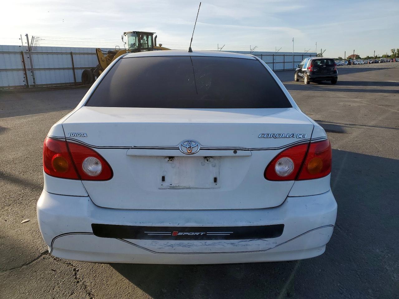 2004 TOYOTA COROLLA