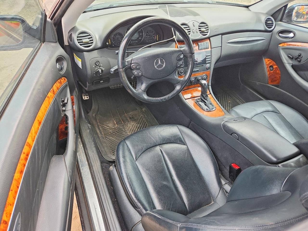 2005 MERCEDES-BENZ Clk-Class