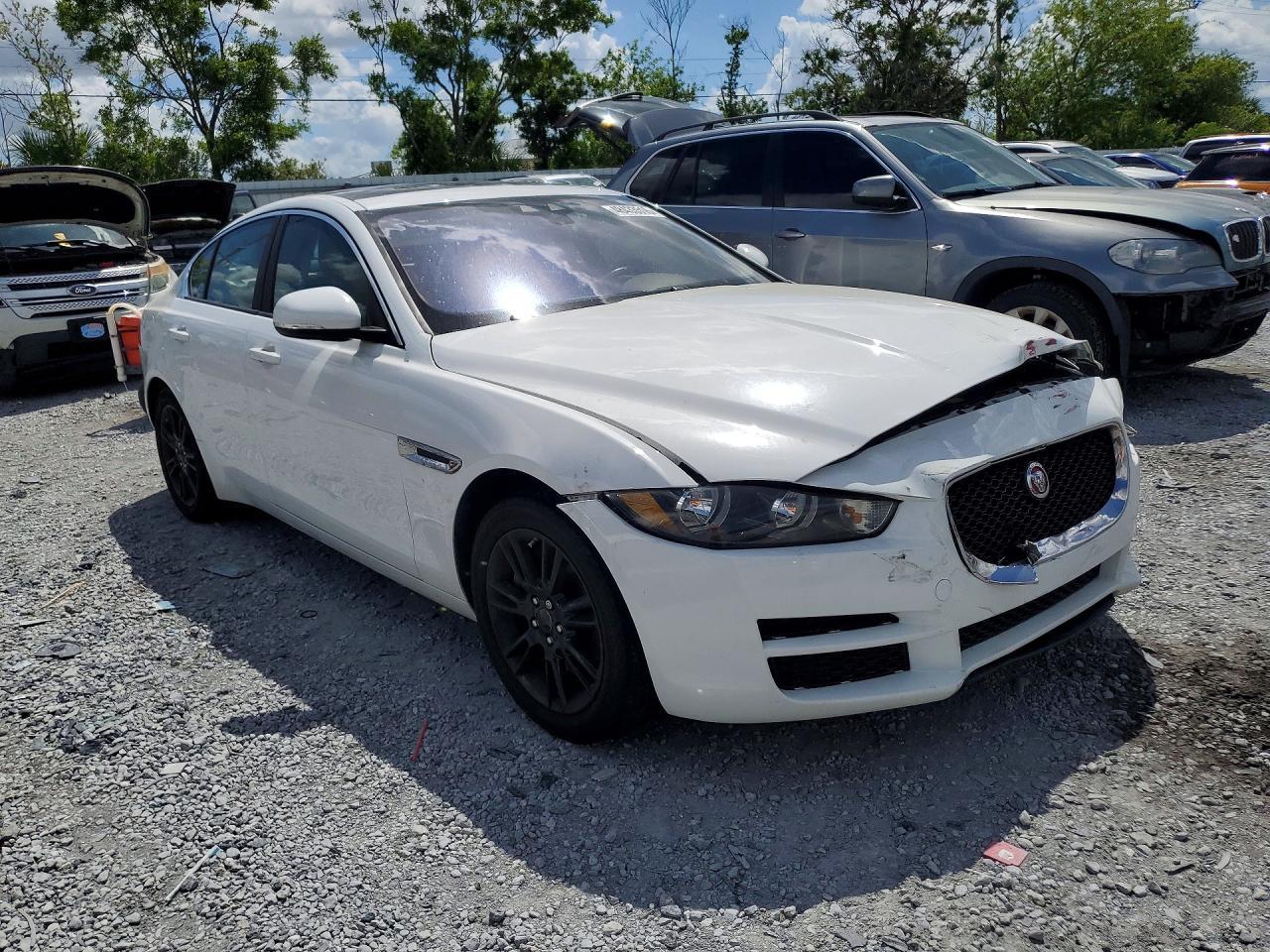 2017 JAGUAR XE