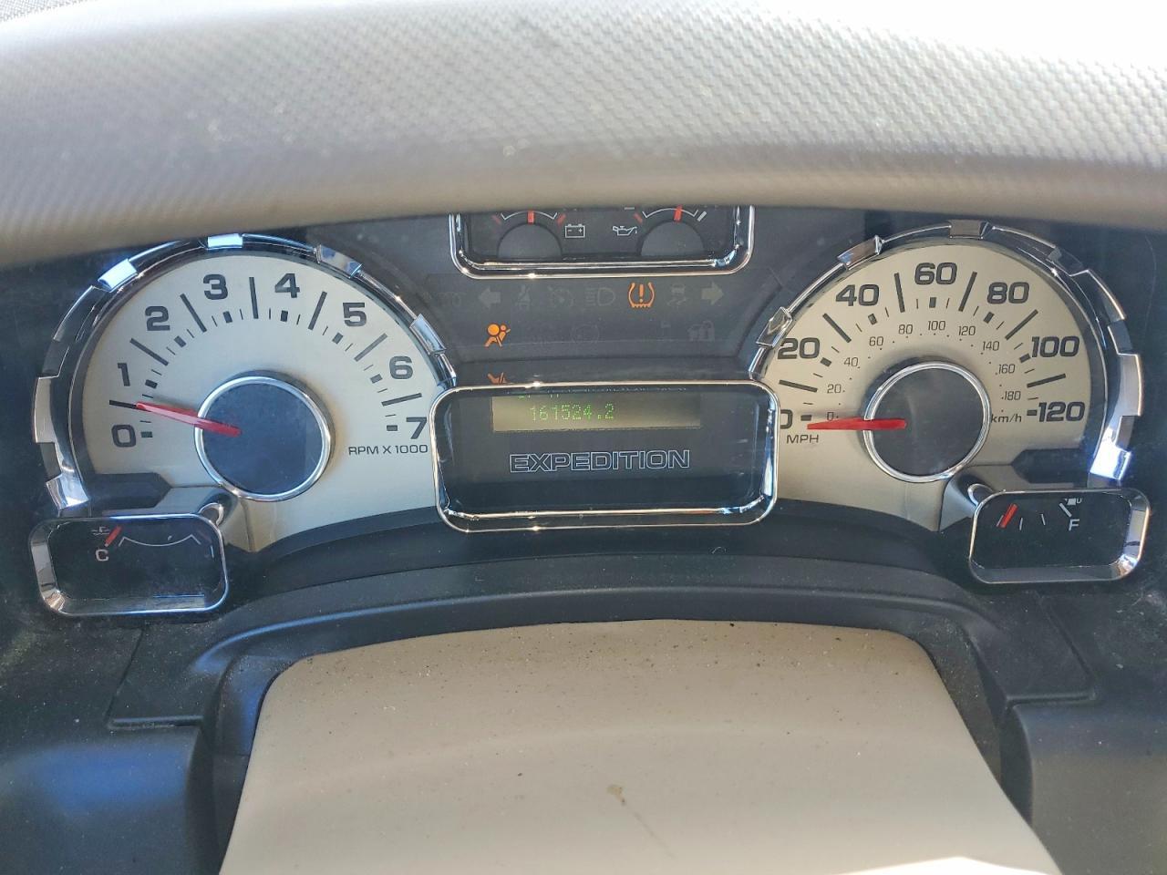 2013 FORD Expedition