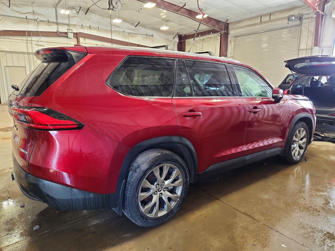 2024 TOYOTA HIGHLANDER