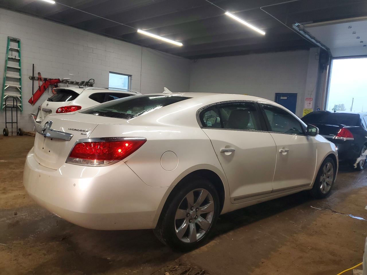 2011 BUICK LACROSSE