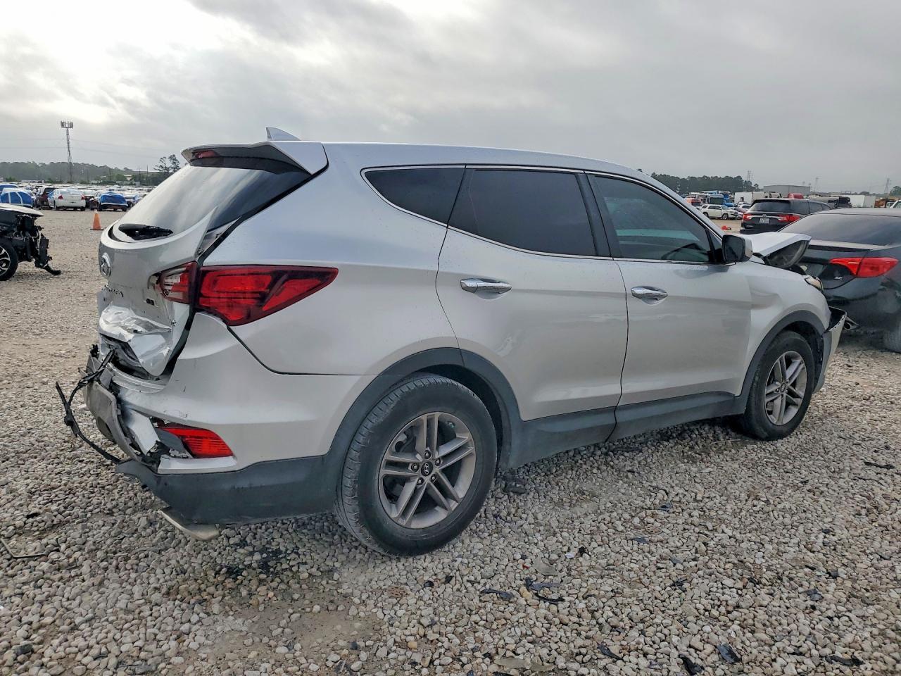 2017 HYUNDAI SANTA FE