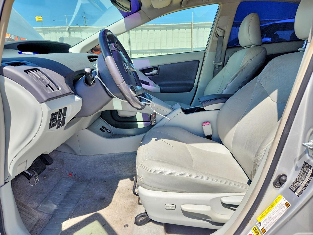 2010 TOYOTA PRIUS