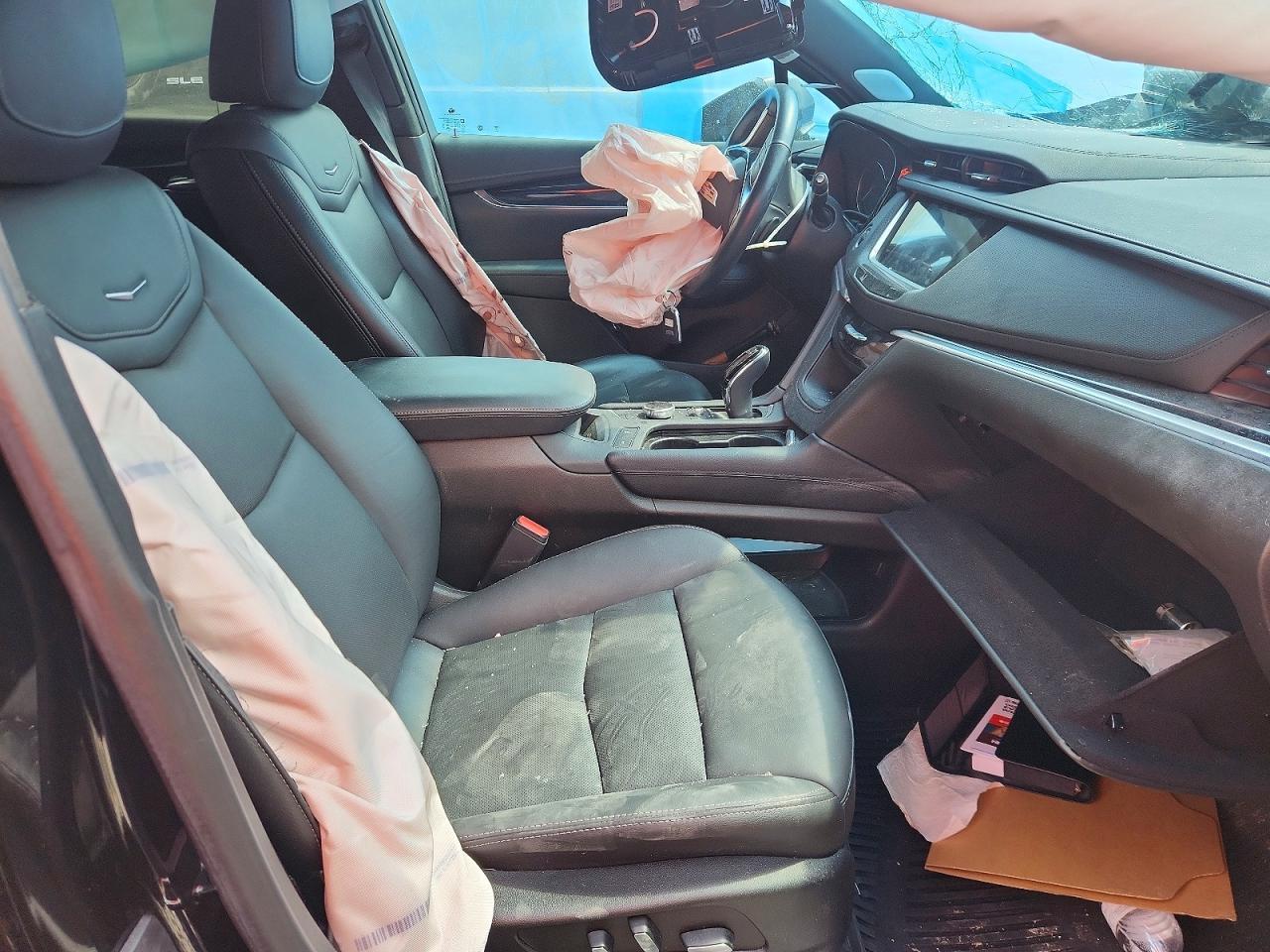 2023 CADILLAC XT5