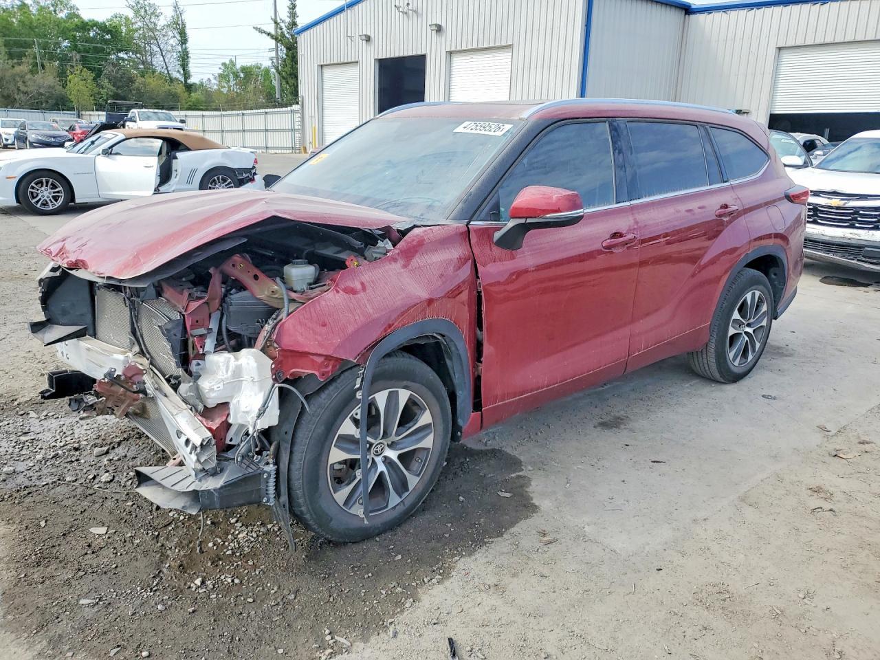 2021 TOYOTA HIGHLANDER