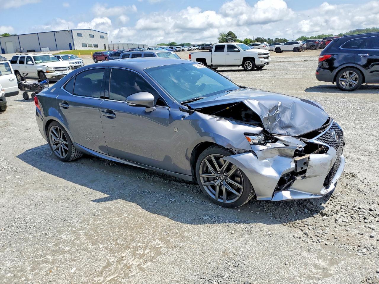 2016 LEXUS IS 200t