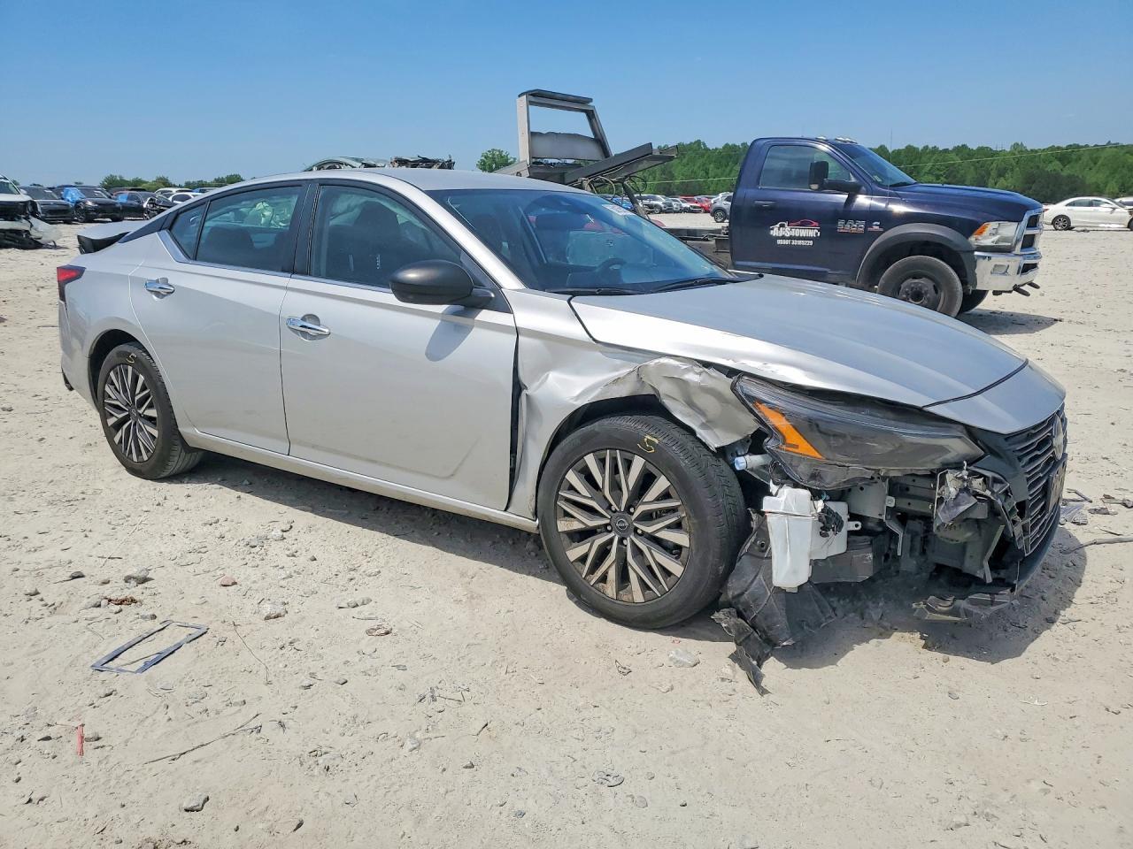 2024 NISSAN ALTIMA