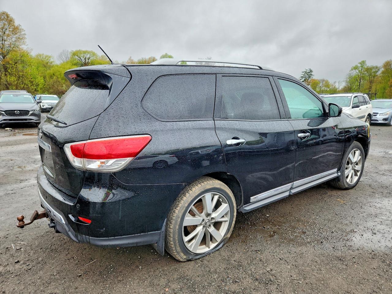 2014 NISSAN PATHFINDER