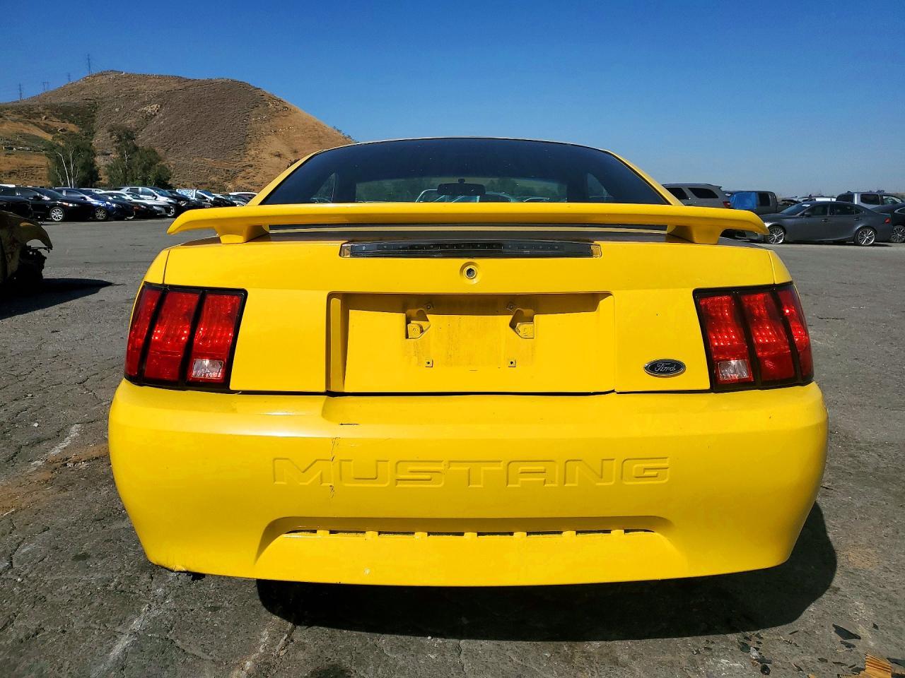 2004 FORD MUSTANG
