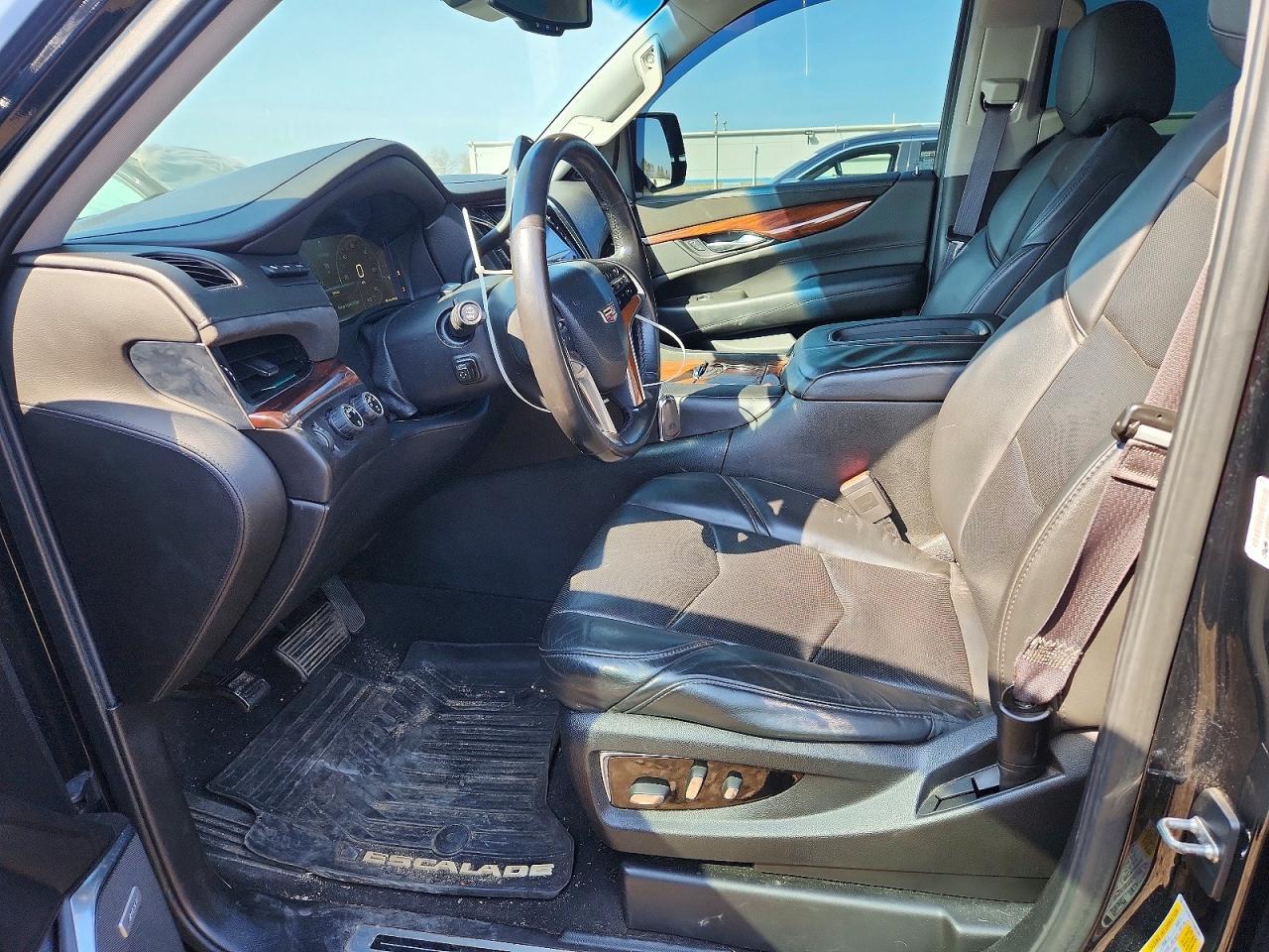 2015 CADILLAC Escalade ESV