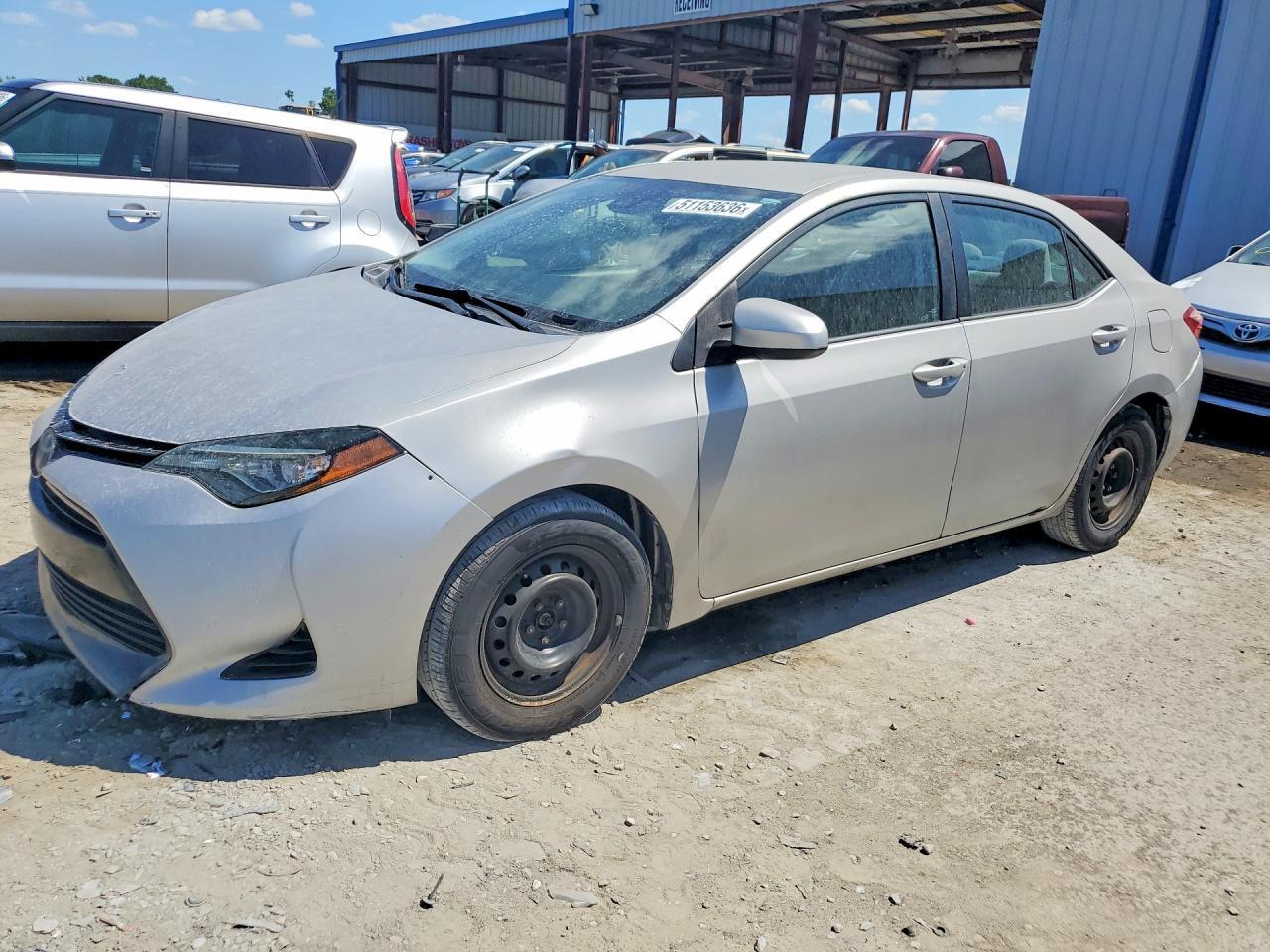 2017 TOYOTA COROLLA