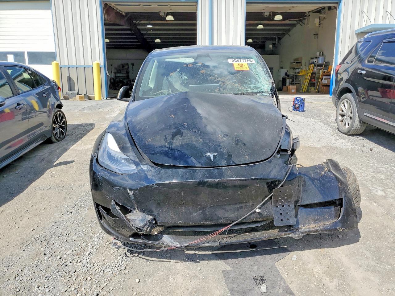 2023 TESLA MODEL Y
