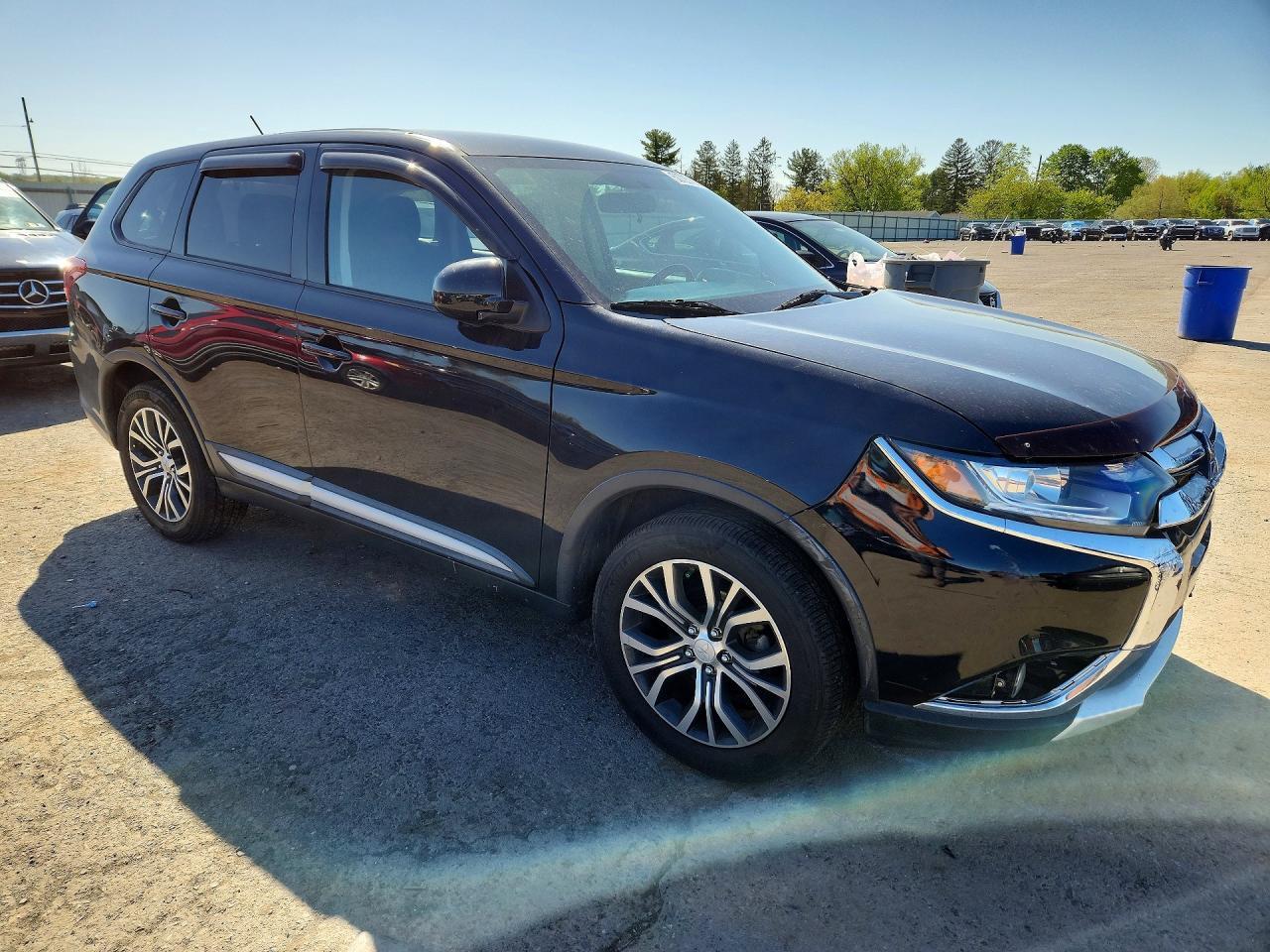 2016 MITSUBISHI outlander