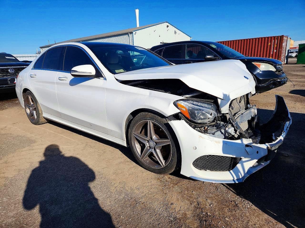 2016 MERCEDES-BENZ C-CLASS