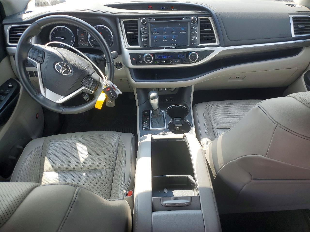 2018 TOYOTA HIGHLANDER