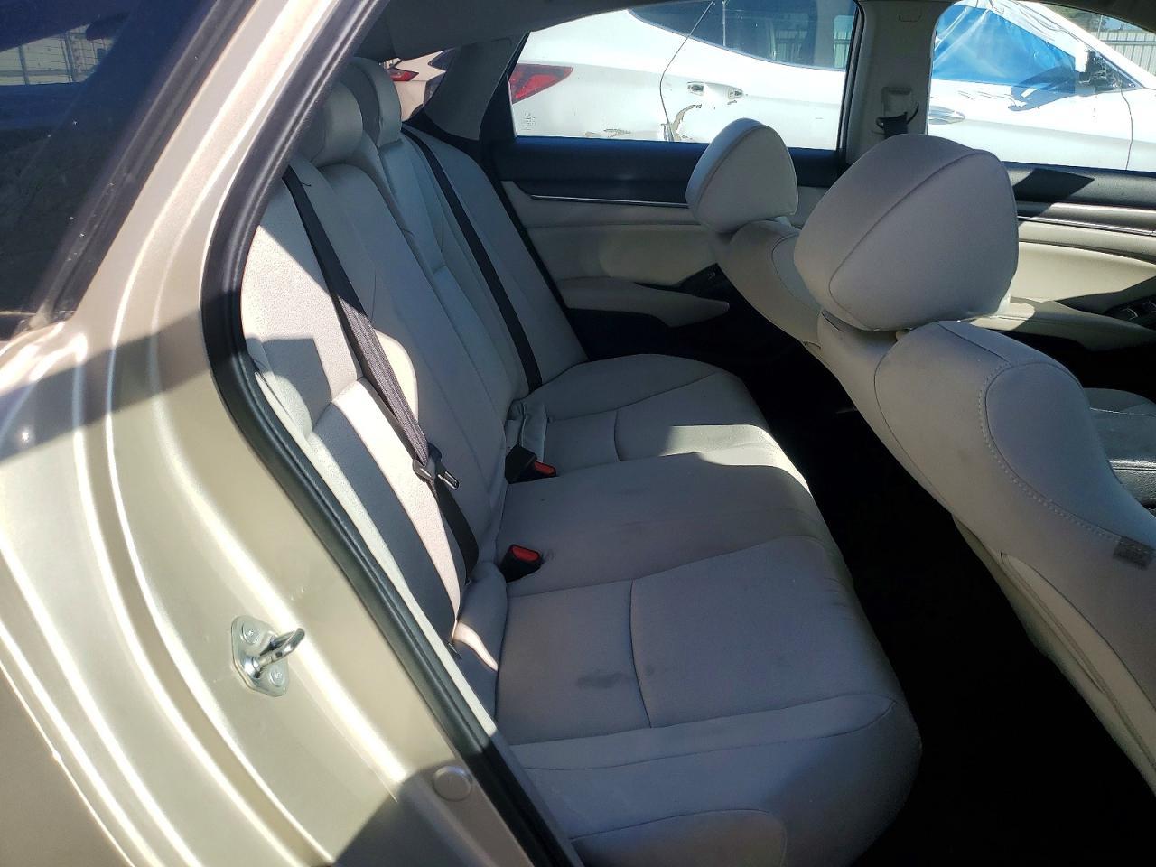 2018 HONDA ACCORD