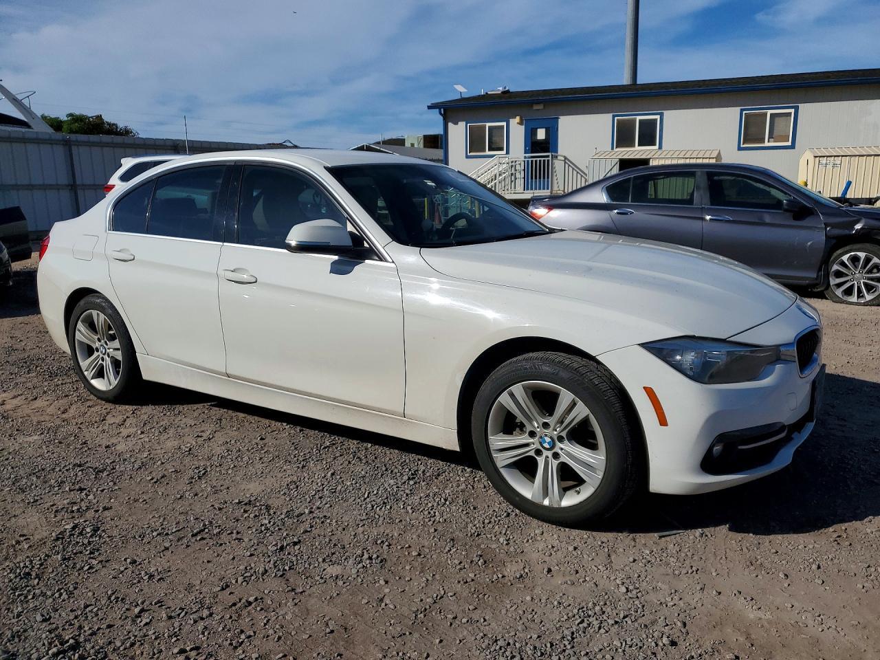 2017 BMW 3 SERIES