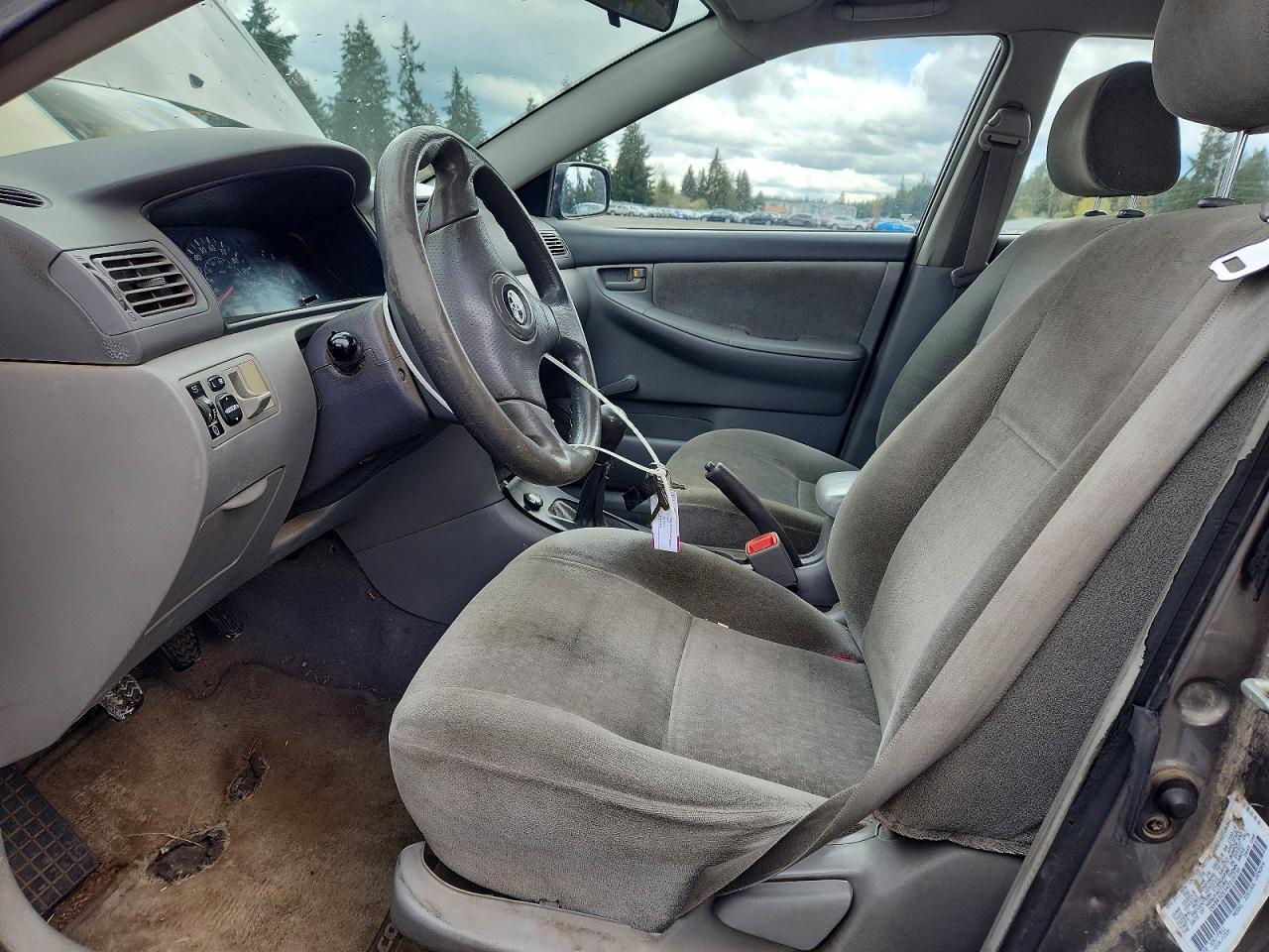 2004 TOYOTA COROLLA